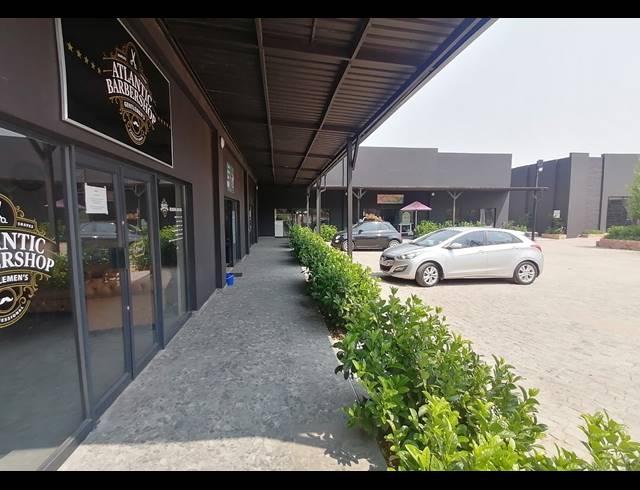 36M² OFFICE TO LET IN FAIRLEADS